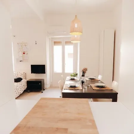 Amparito - Casc Antic Apartment